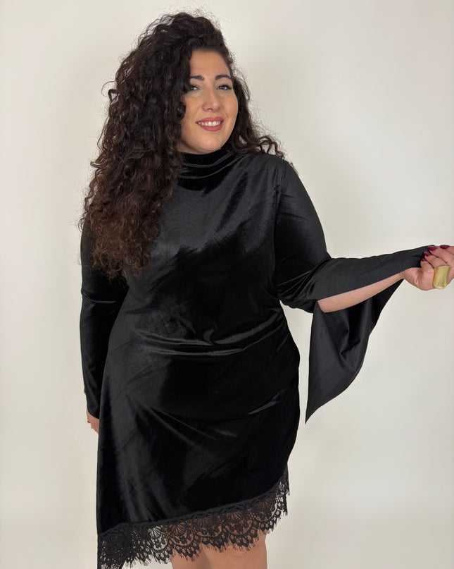 Abito WITCH, Pizzo Trasversale e Velluto