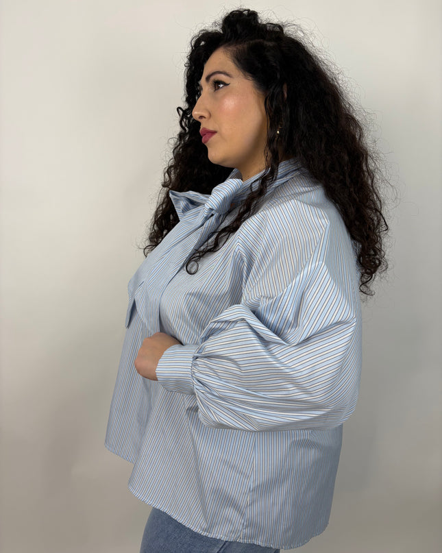 Camicia con Fiocco 02