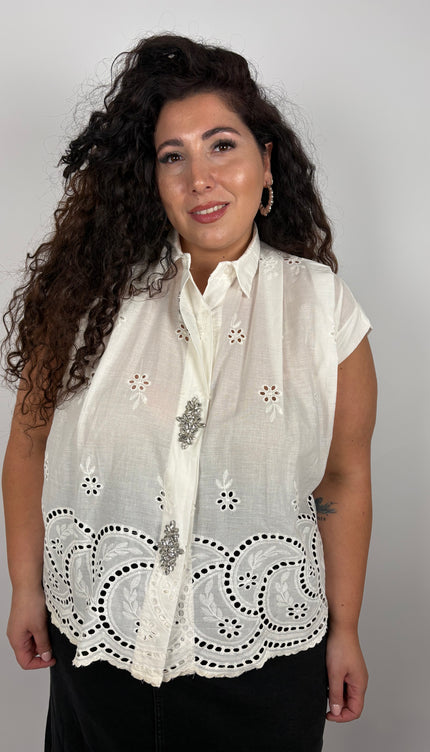 Camicia in Sangallo con Swarovsky