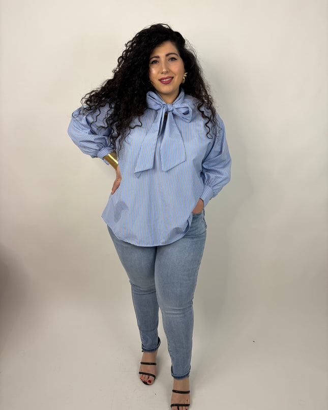 Camicia con Fiocco 04