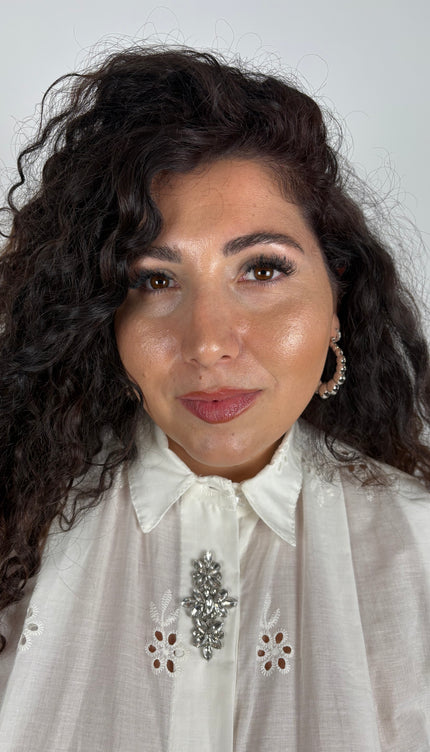 Camicia in Sangallo con Swarovsky